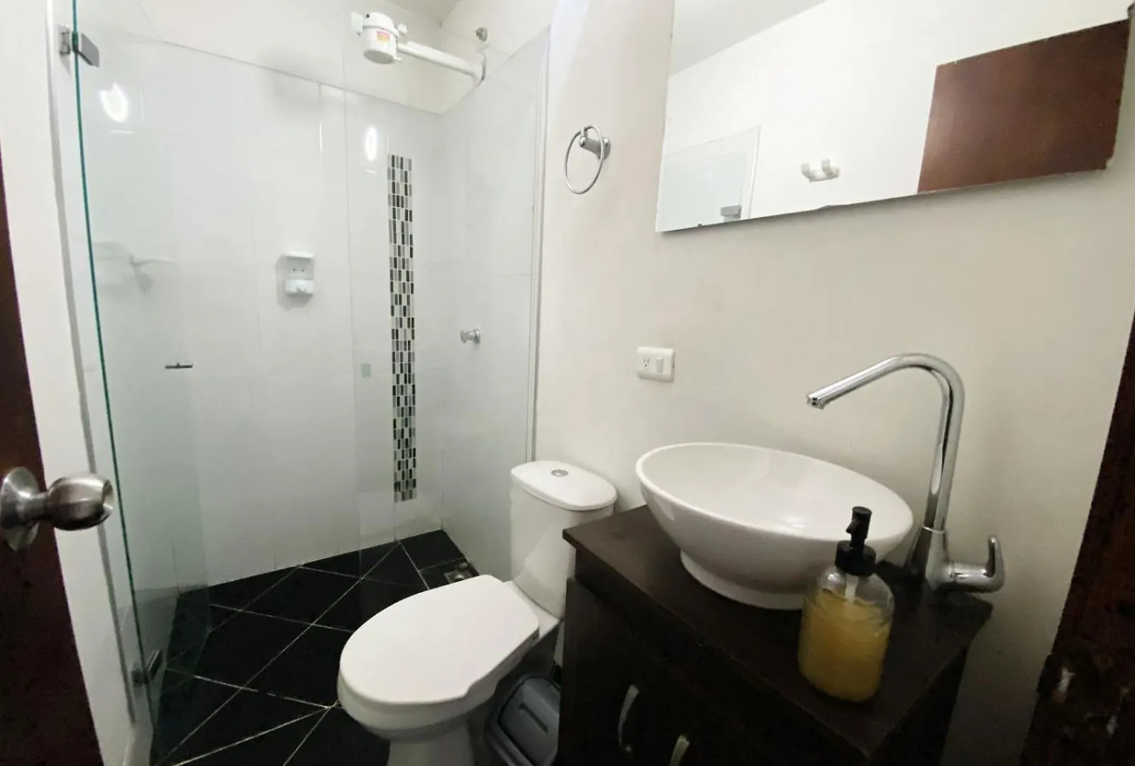 Aparta Suites Rosales 麦德林 0*,  哥伦比亚