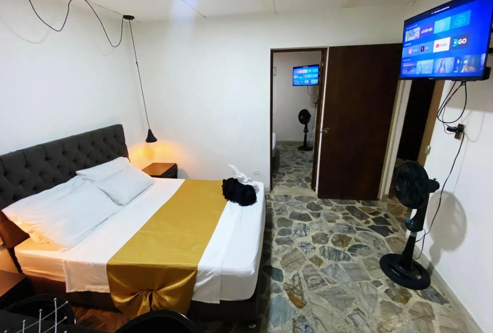 公寓式酒店 Aparta Suites Rosales 麦德林