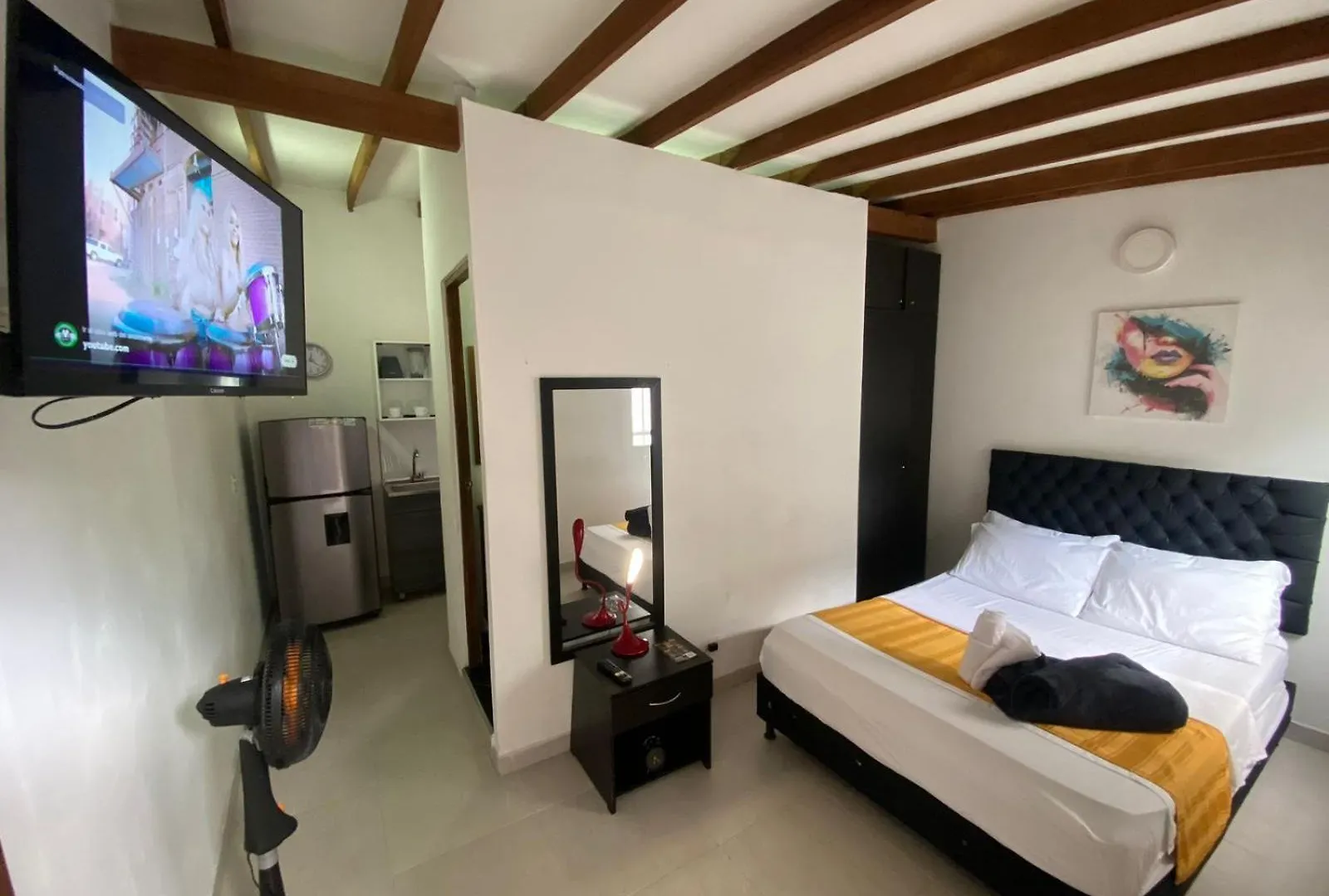Aparthotel Aparta Suites Rosales Medellín