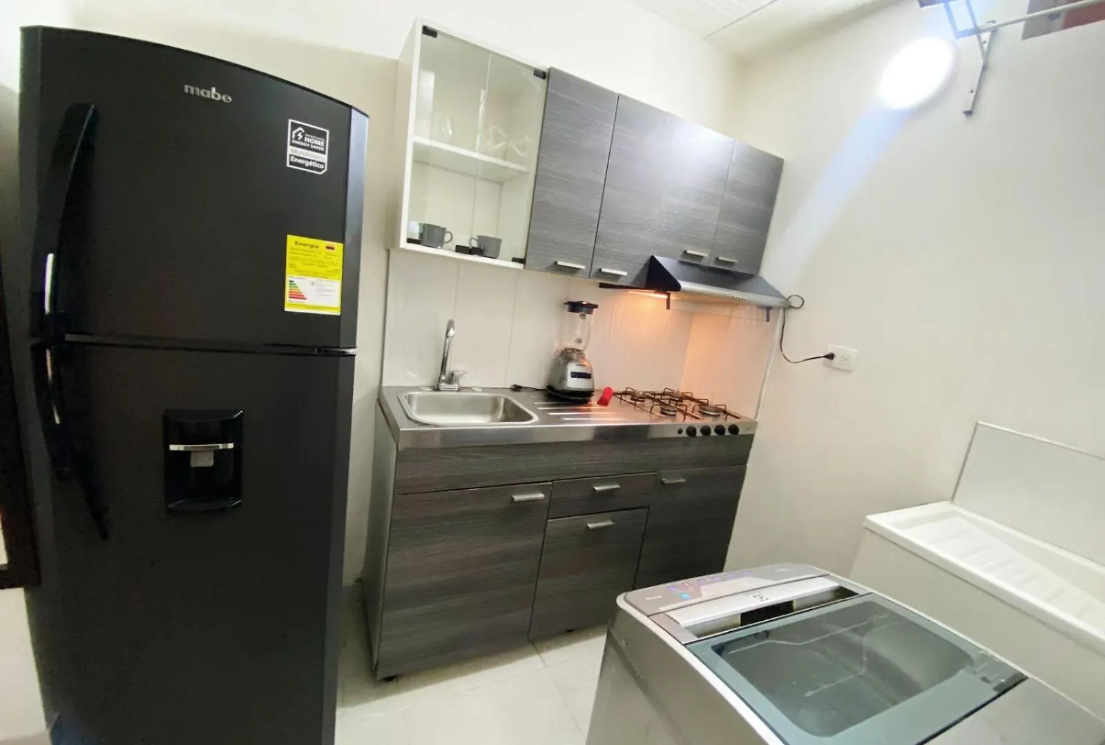 Aparta Suites Rosales Medellín Aparthotel